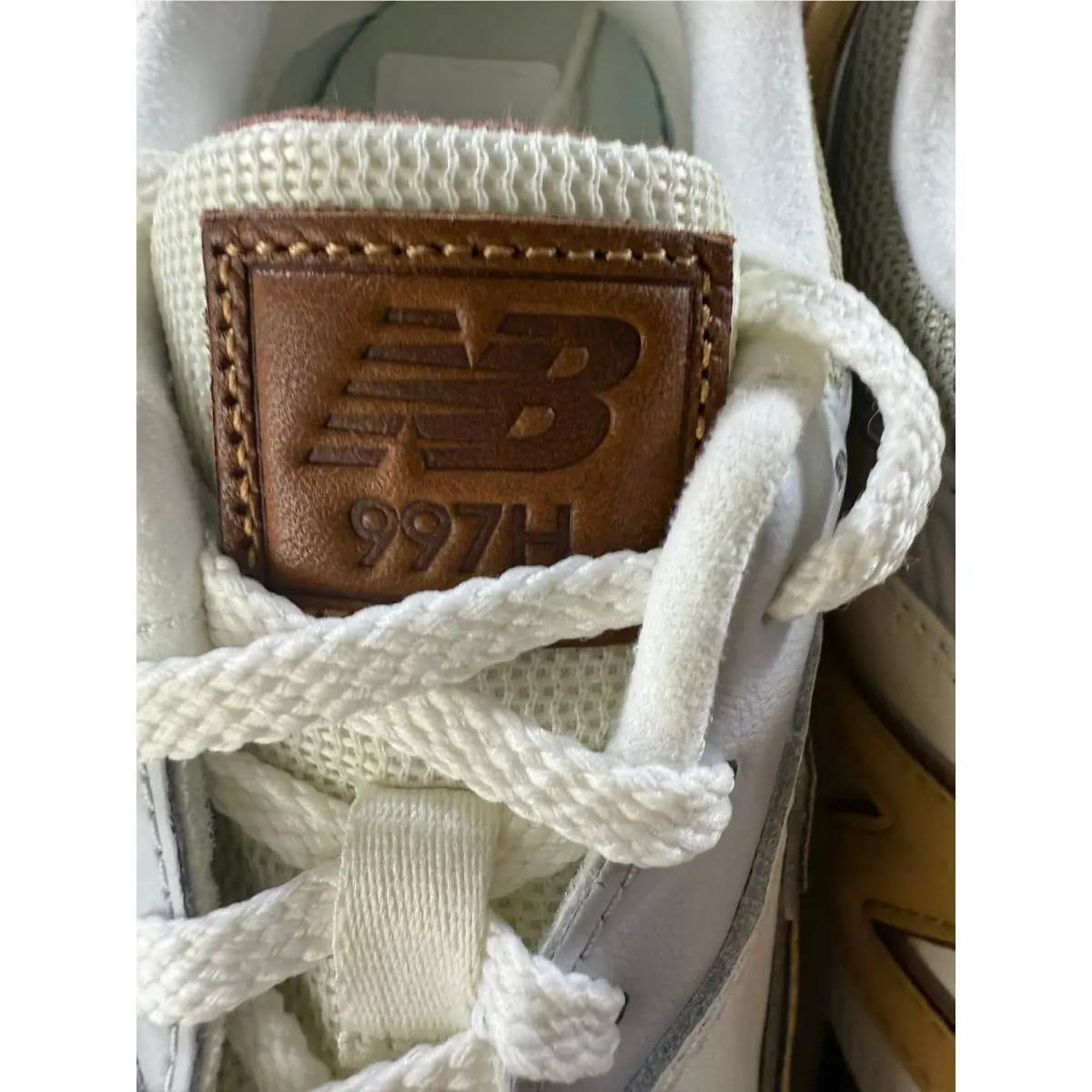 New Balance shoes - 997H - 997H - White Pink Blue (UPC: 192662649601) 3