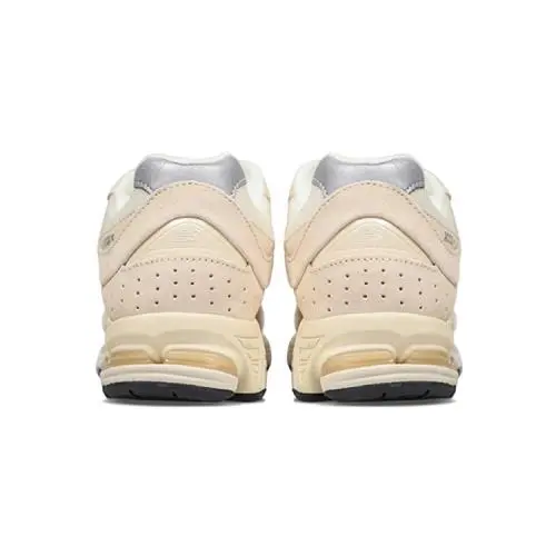 New Balance shoes - New Balance 2002 R - M2002RCC - Beige 2