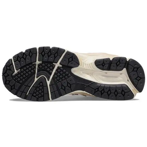 New Balance shoes - New Balance 2002 R - M2002RCC - Beige 3
