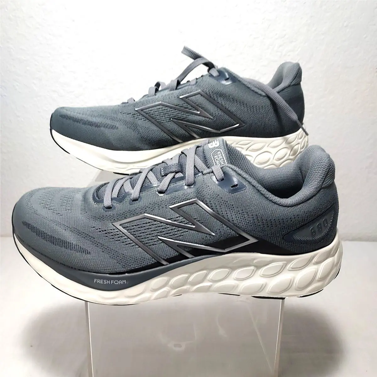 New Balance Fresh Foam 680 V8 Sneaker Men 10.5 4E X-wide Grey Running Shoe New