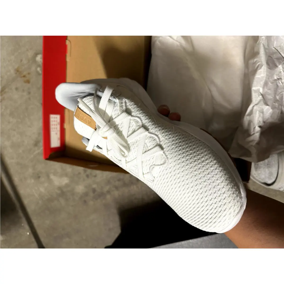 New Balance shoes - New Balance Fresh Foam Roav - MROAVLW2 - White 0