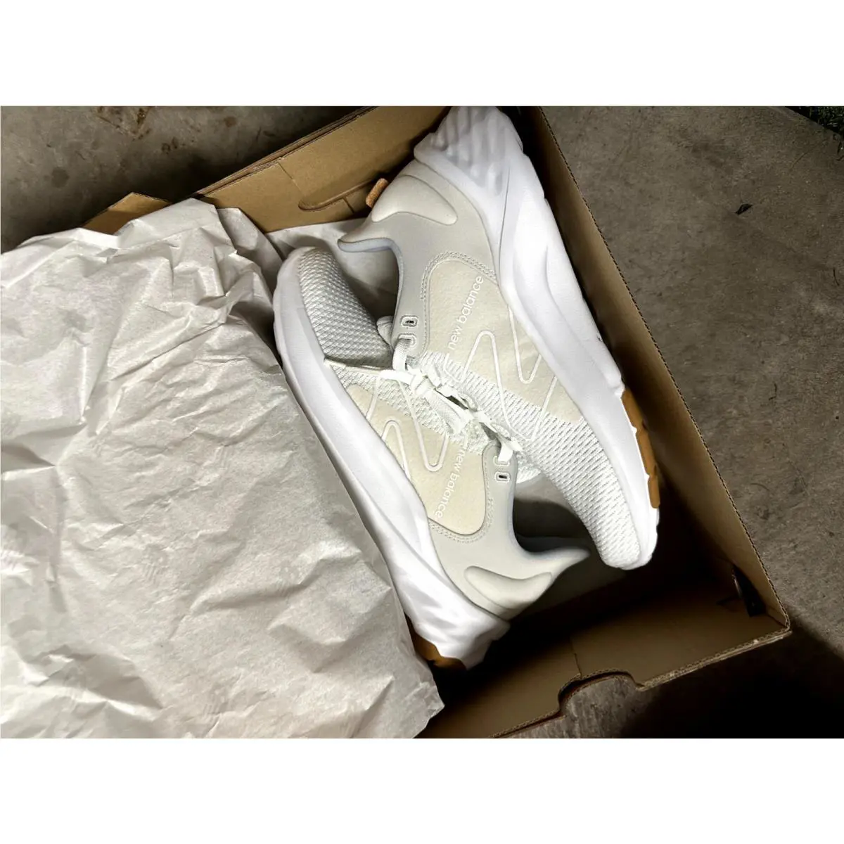 New Balance shoes - New Balance Fresh Foam Roav - MROAVLW2 - White 2