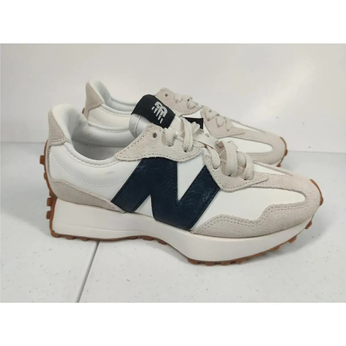 New Balance 327 Women’s Size 6.5 Shoes Sea Salt White Beige Black Suede WS327F