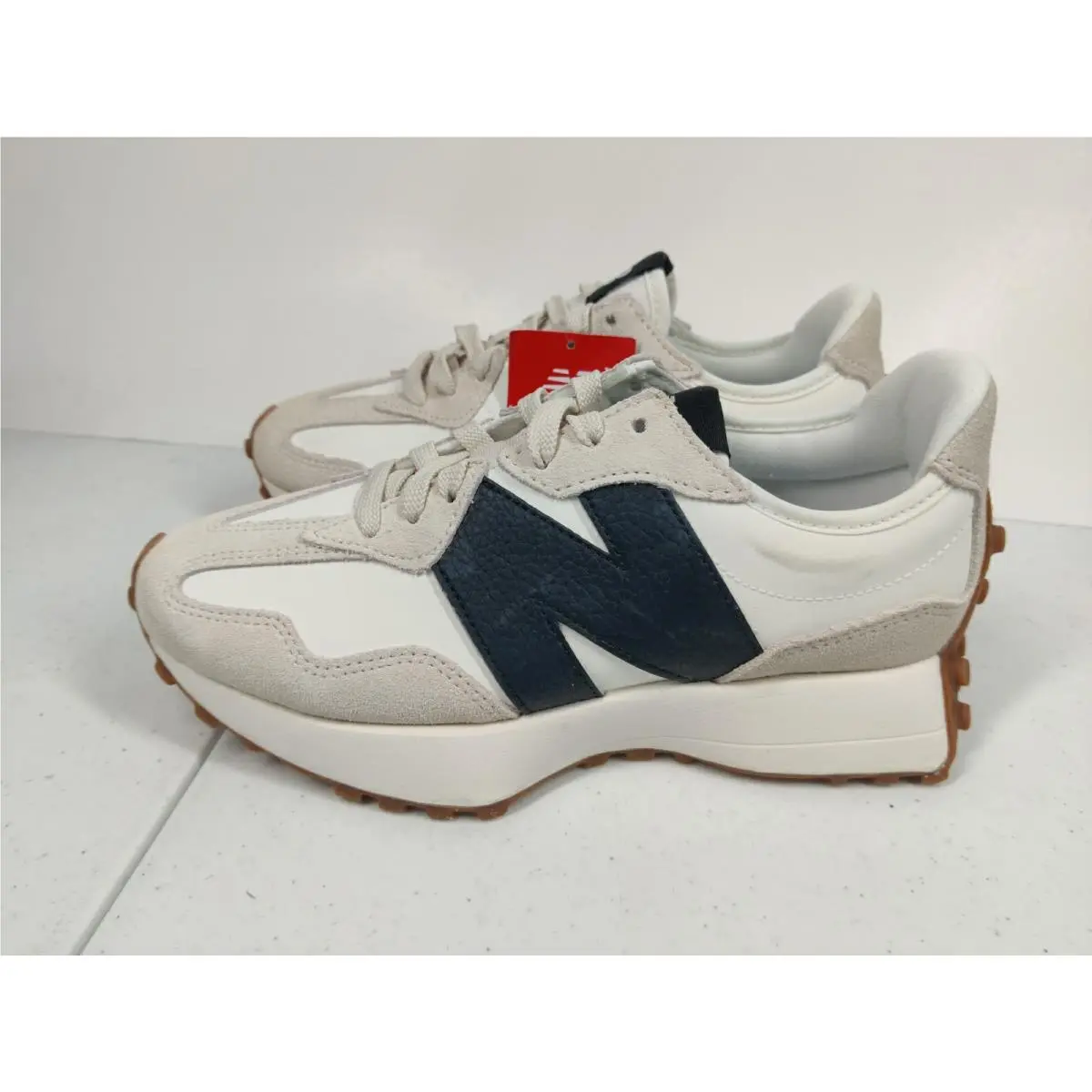 New Balance shoes - New Balance 327 - WS327FE - White 0