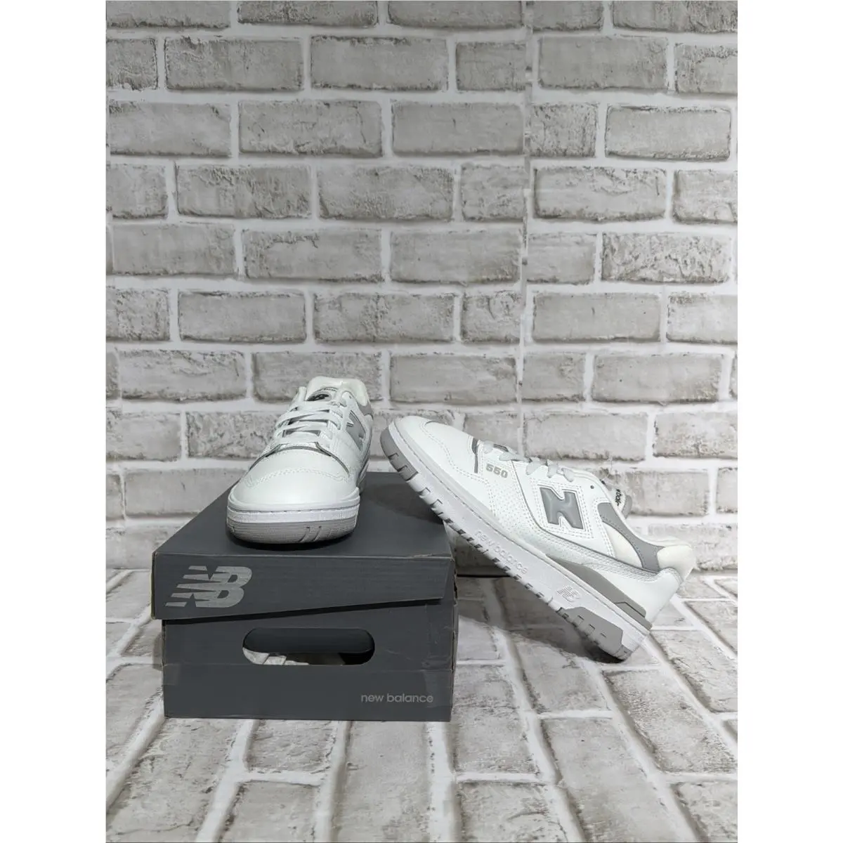 New Balance 550 Women’s White/grey Leather Sneakers BBW550BB Sz 10 New