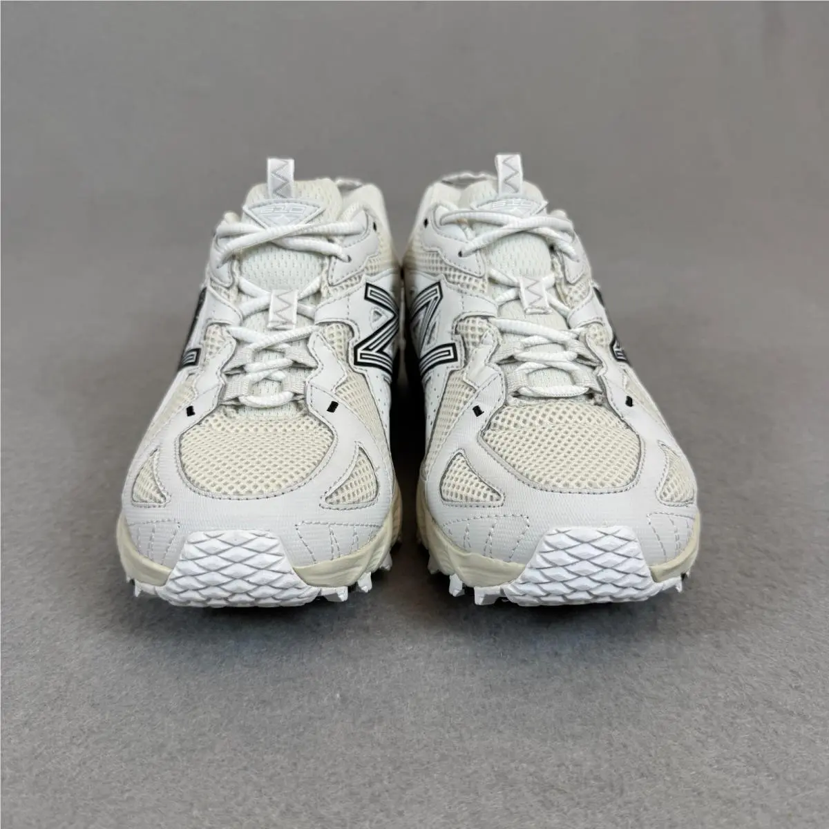 New Balance shoes - New Balance 610 - ML610TBA - Ivory 0