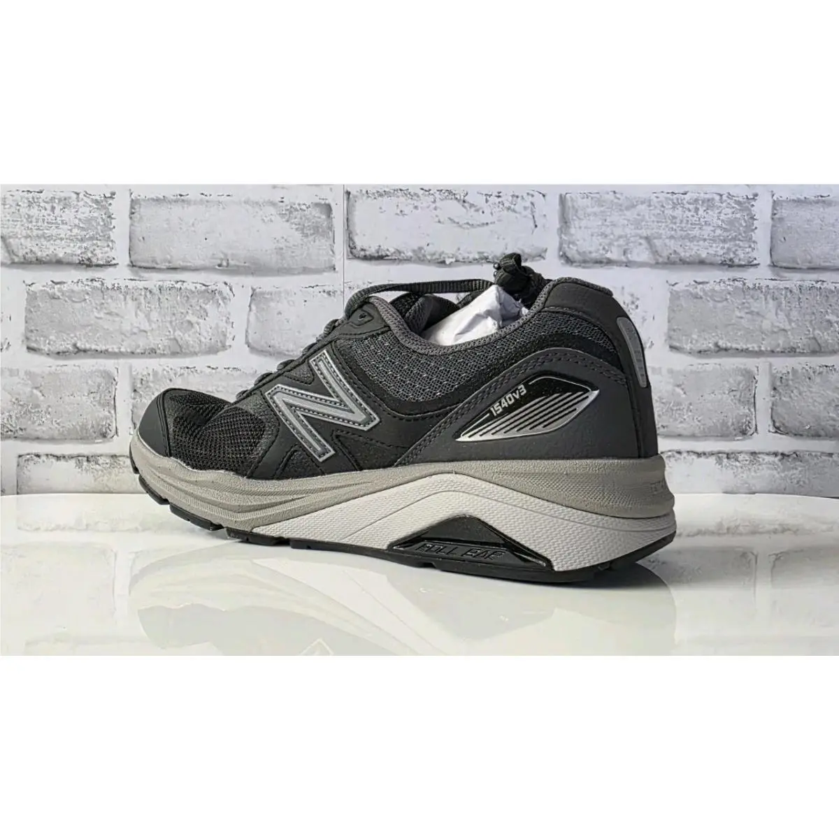 New Balance shoes - New Balance 1540v3 - M1540BK3 - Black 3
