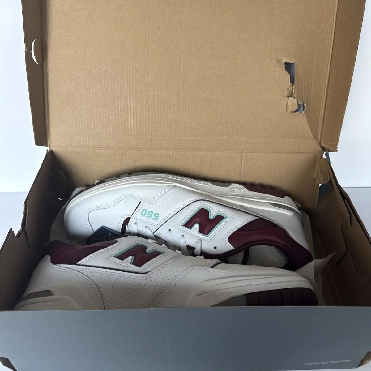 Size 13 New Balance 550 White/maroon BB550WBG