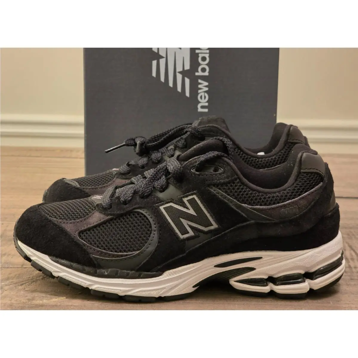 New Balance shoes - New Balance M2002R Classic Sneakers - M2002RBK - Black (UPC: 196432152636) 3