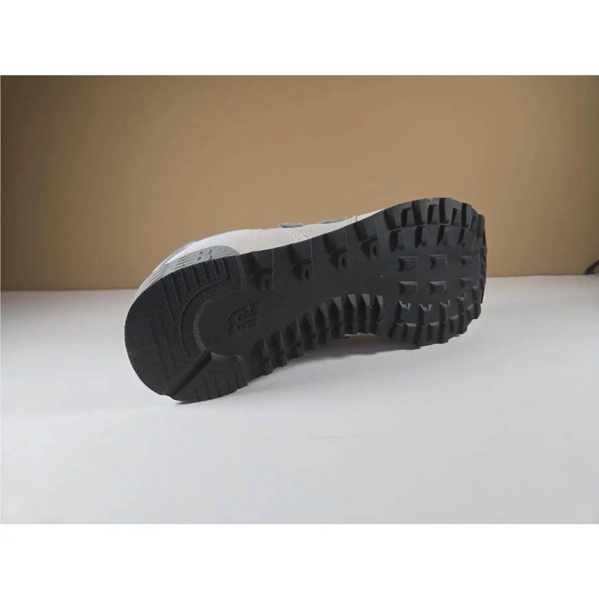 New Balance shoes - New Balance 574 - WL574EVW - White 1