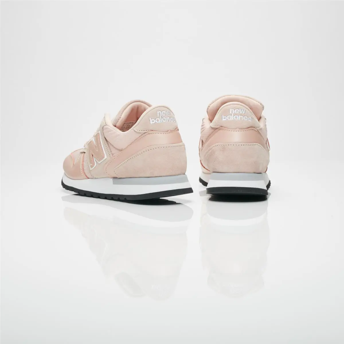 New Balance shoes - New Balance 770 - W770SMP - Pink 0