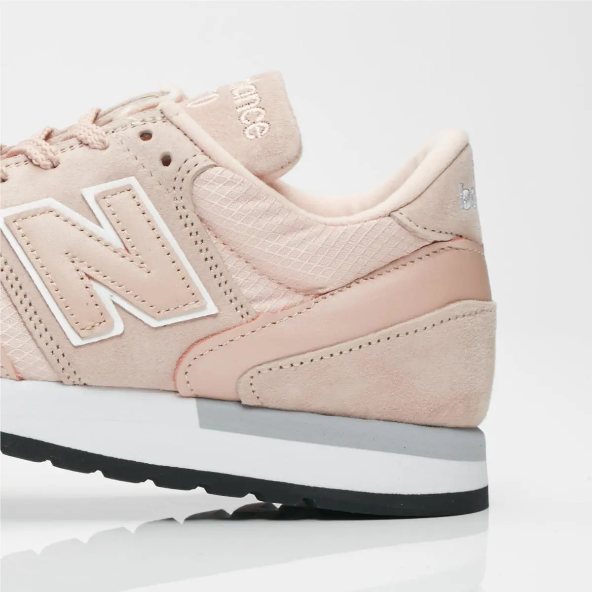New Balance shoes - New Balance 770 - W770SMP - Pink 4