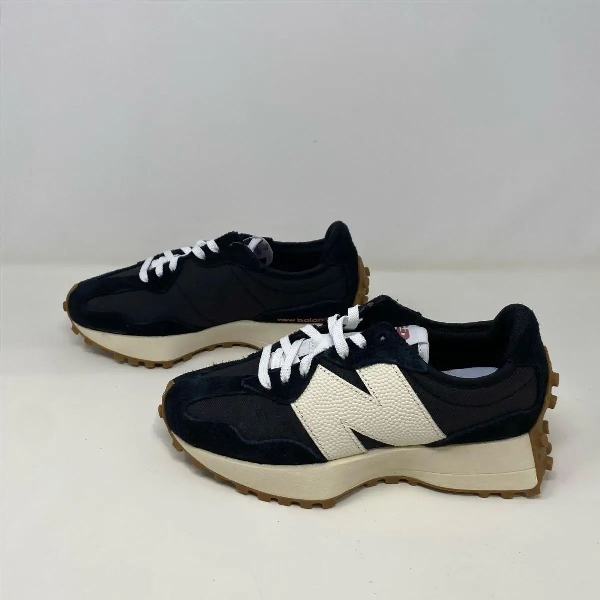 New Balance shoes - New Balance 327 - WS327BL - Black 0