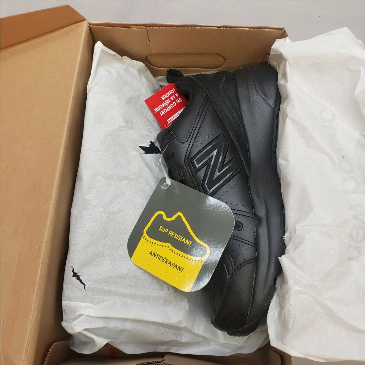 New Balance shoes - New Balance 608 - Black 1