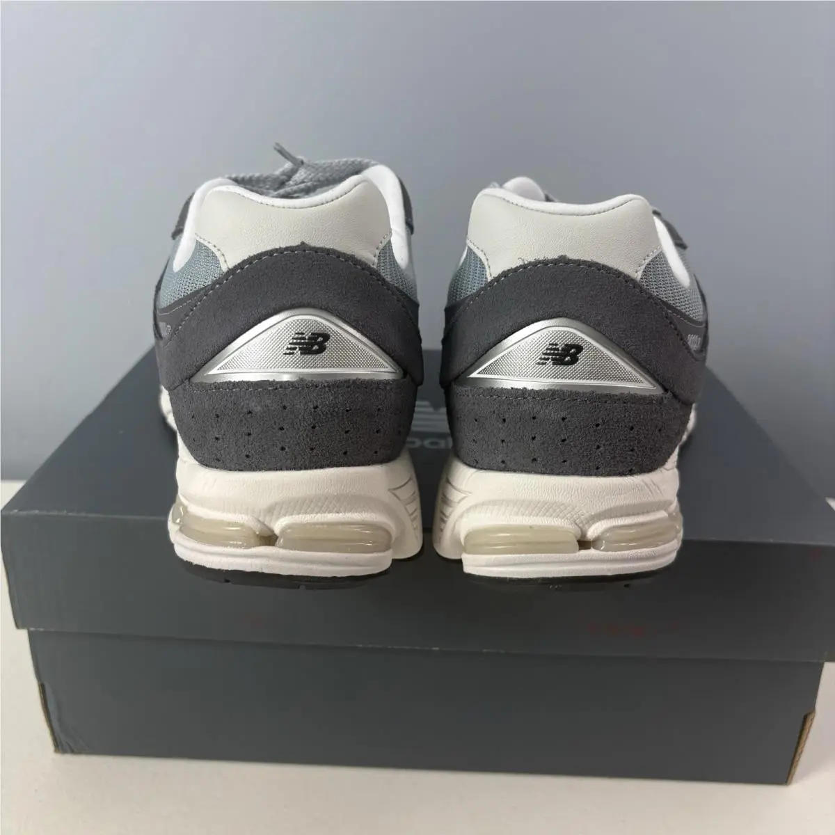 New Balance shoes - New Balance 2002 R - M2002RFB - Gray 2