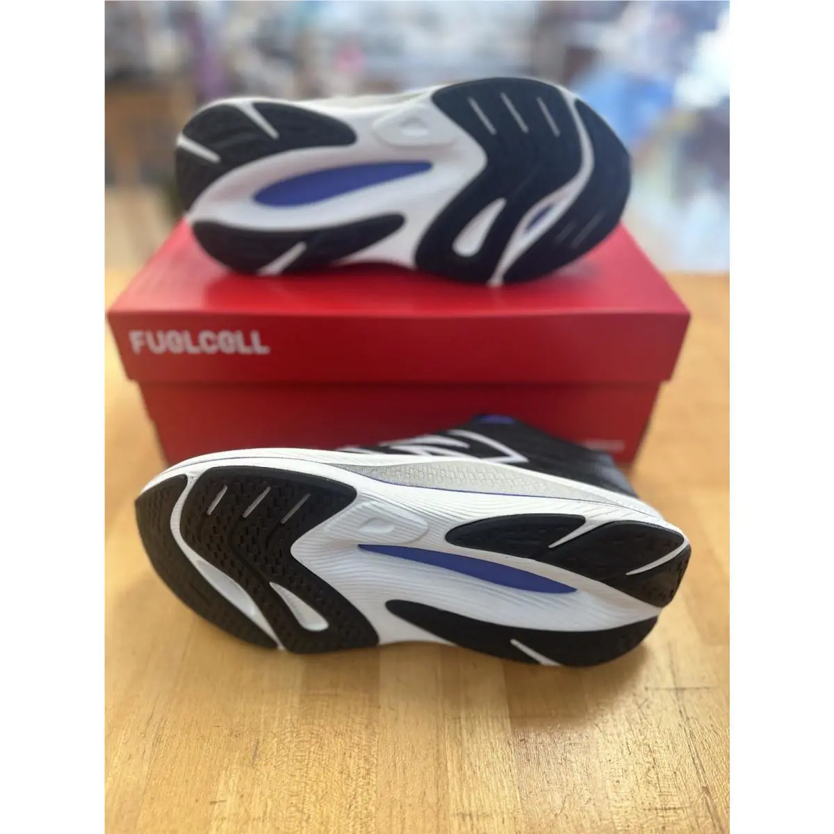 New Balance shoes - New Balance WWWKELB1 Fuelcell Walker - Black 0