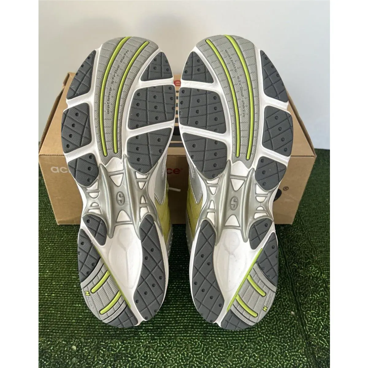 New Balance shoes - New Balance 742 - WW742WL - Lime Green / White 1