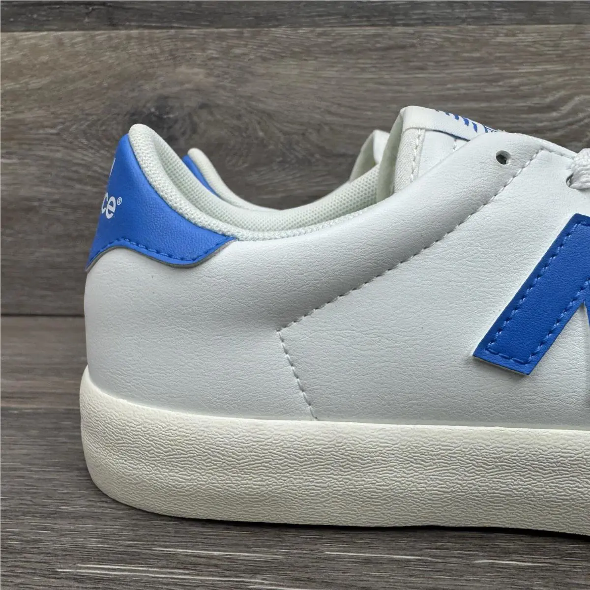 New Balance shoes - New Balance 210 - CT210WLR - White 0