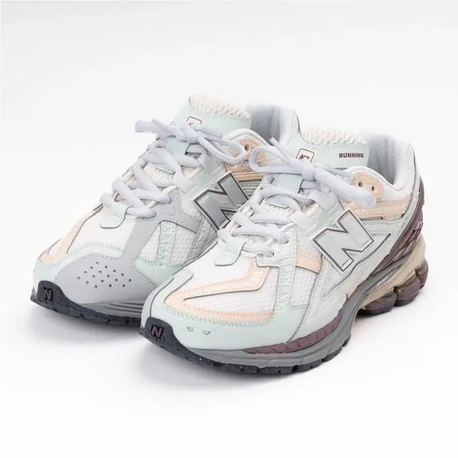 New Balance M1906ND Men’s Size 6.5 -M1906ND Clay Ash/licorice/linen