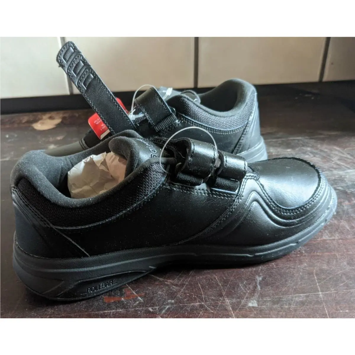 New Balance shoes - New Balance 411 - Black 5