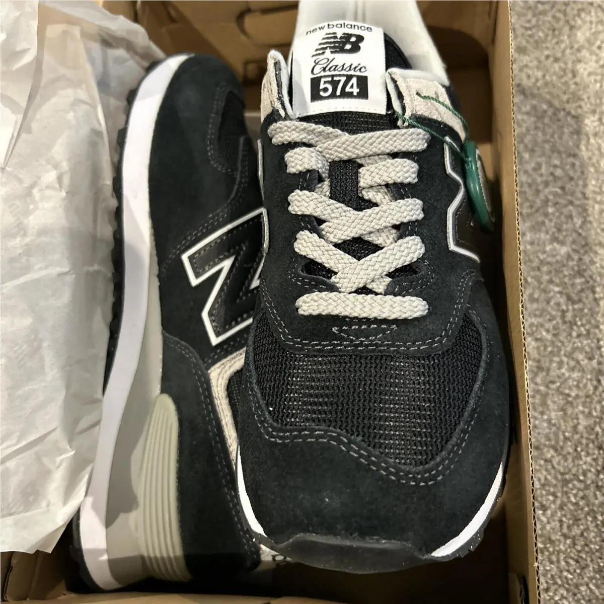 New Balance shoes - New Balance Classics - Classics - Black 1