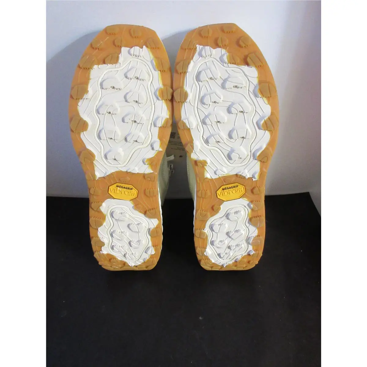 New Balance shoes - New Balance Fresh Foam Hierro - Beige 4