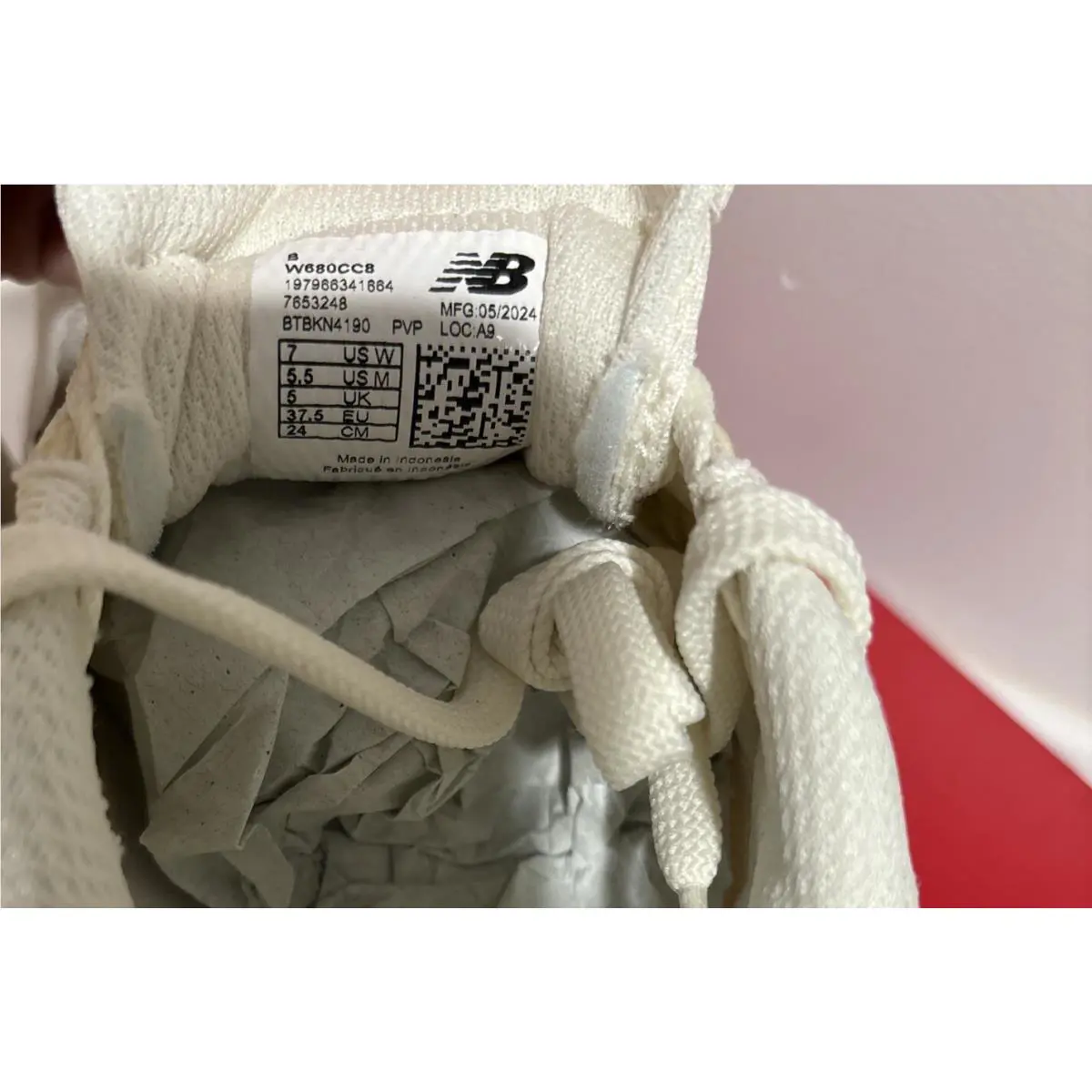 New Balance shoes - New Balance 680 - Beige 9