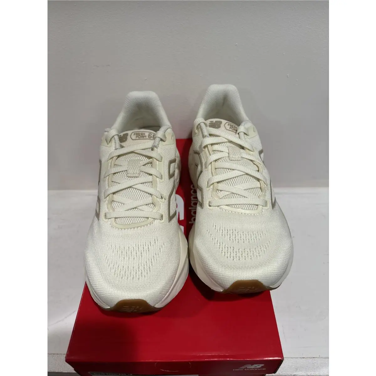 New Balance shoes - New Balance 680 - Beige 3