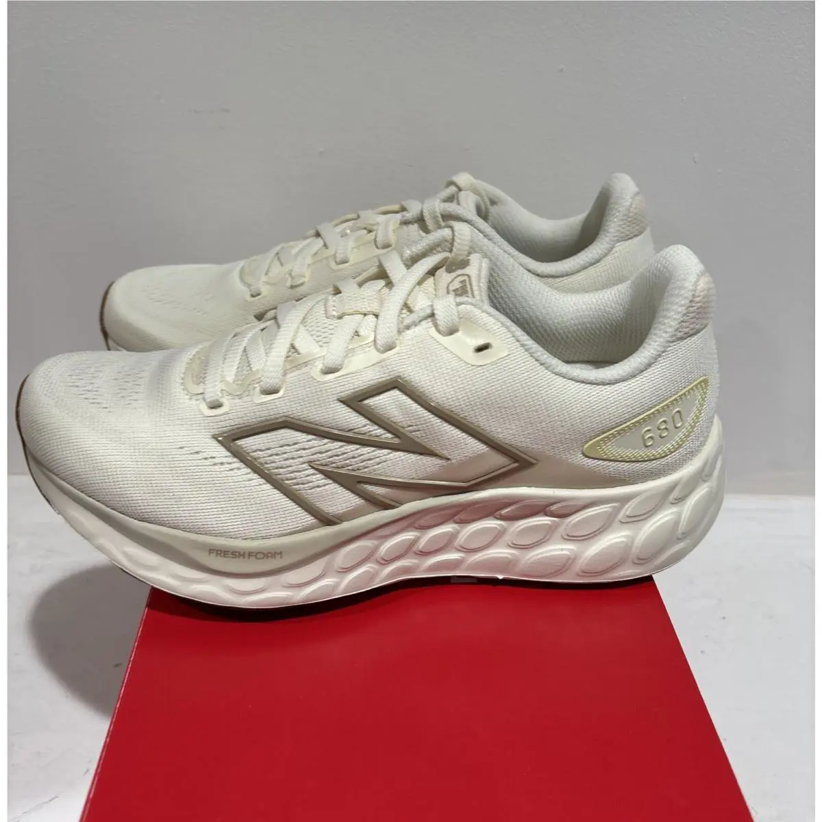 New Balance shoes - New Balance 680 - Beige 4