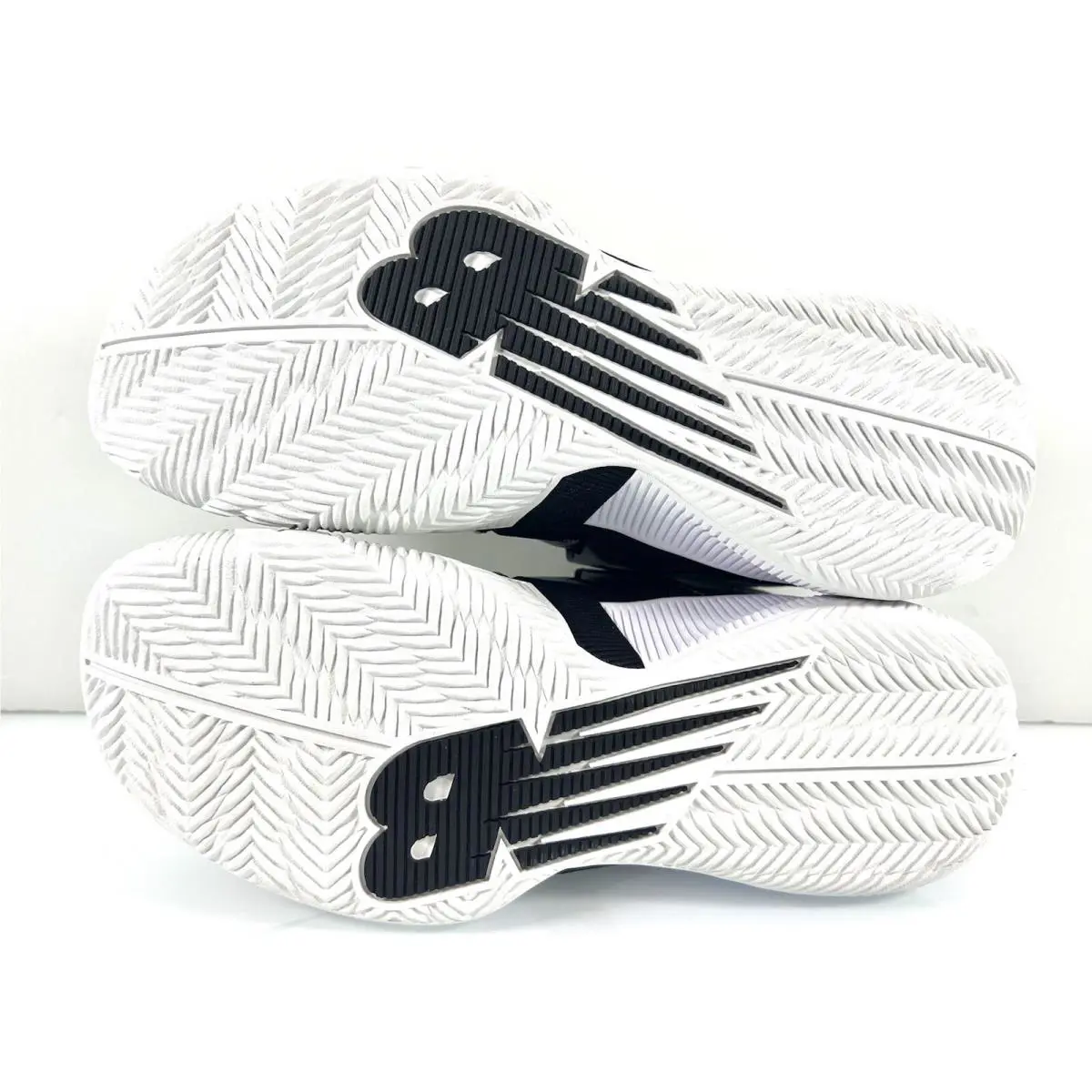 New Balance shoes - OMN1S - BBOMNXBT - Black 8
