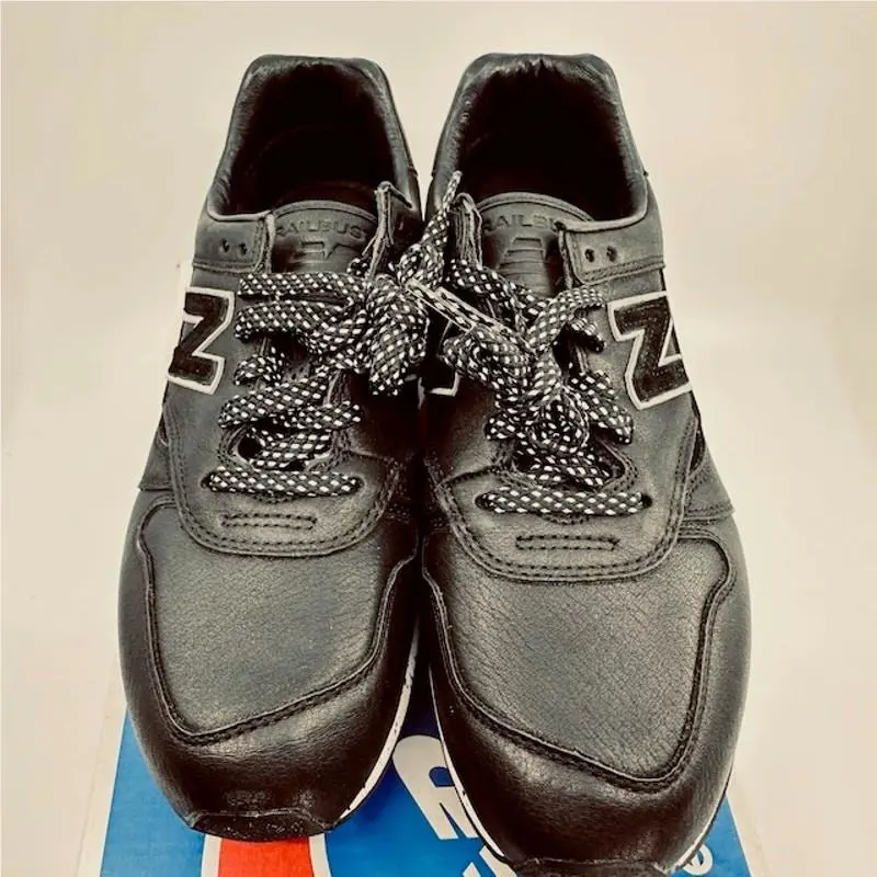 New Balance shoes - Black 1