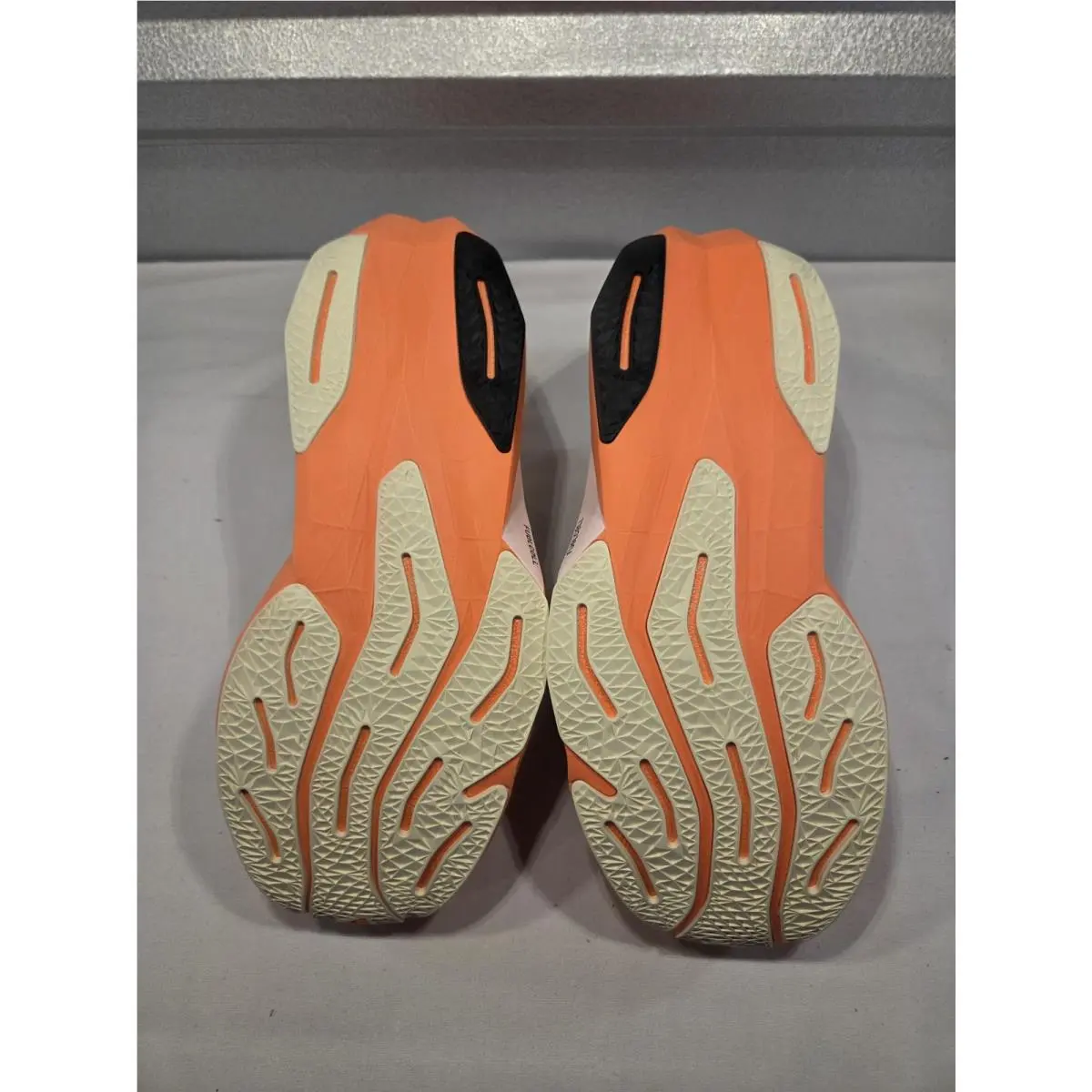 New Balance shoes - New Balance FuelCell Rebel - FuelCell Rebel - MFCXCO4 - Orange 3