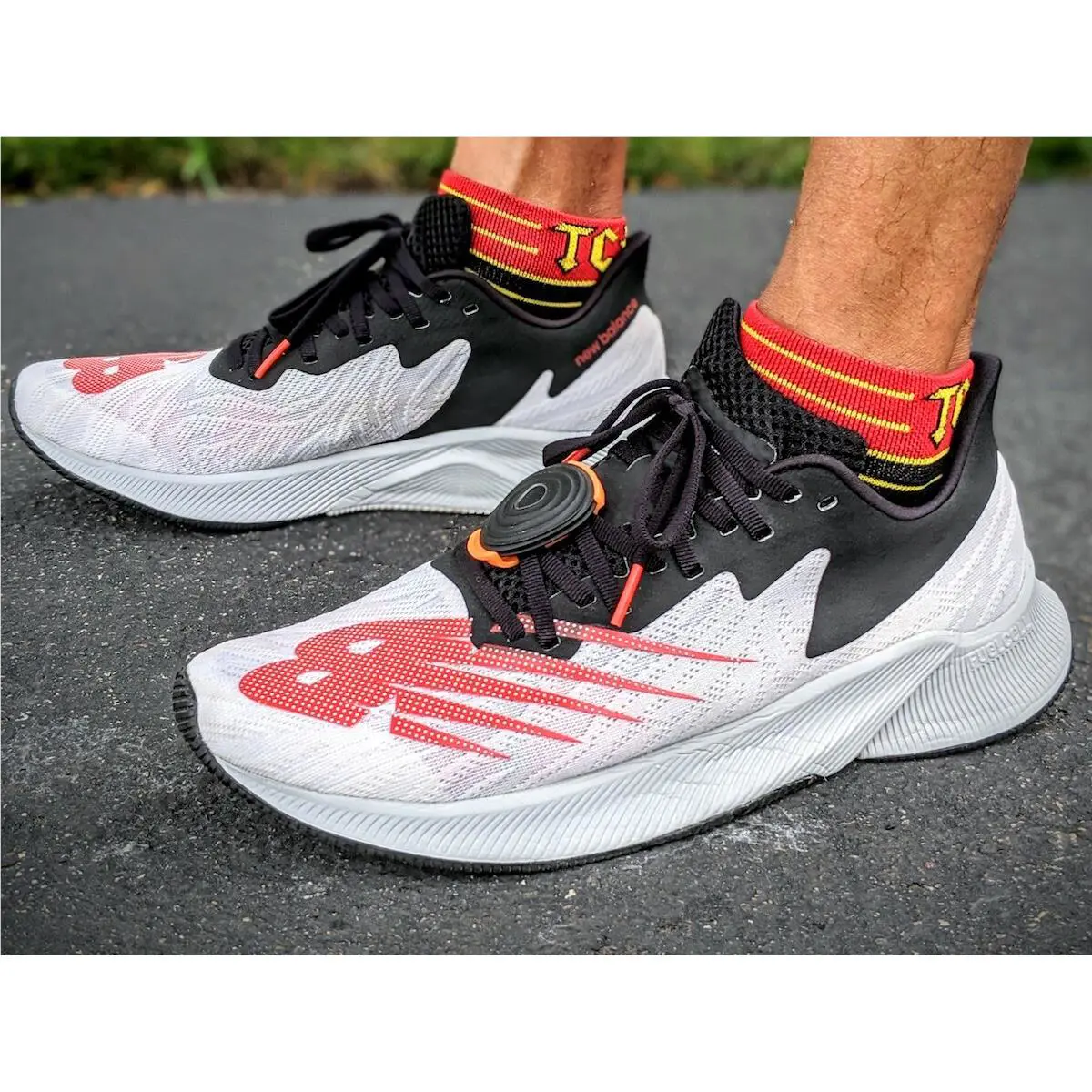 New Balance shoes - New Balance FuelCell Prism - FuelCell Prism - Black/white Neo Flame 6
