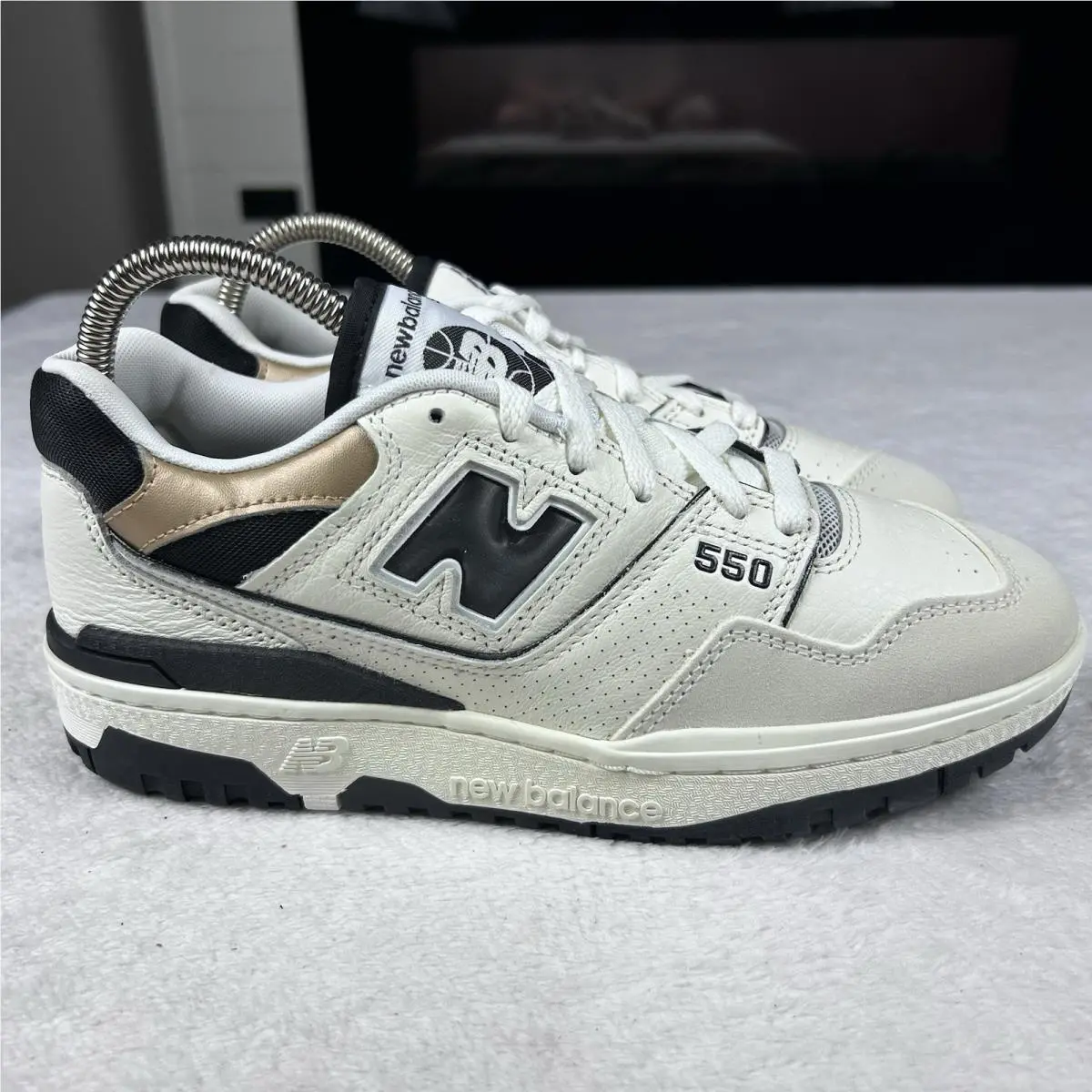 New Balance shoes - New Balance 550 - BB550FF1 - White, Manufacturer: White Black (UPC: 0197967559341) 8