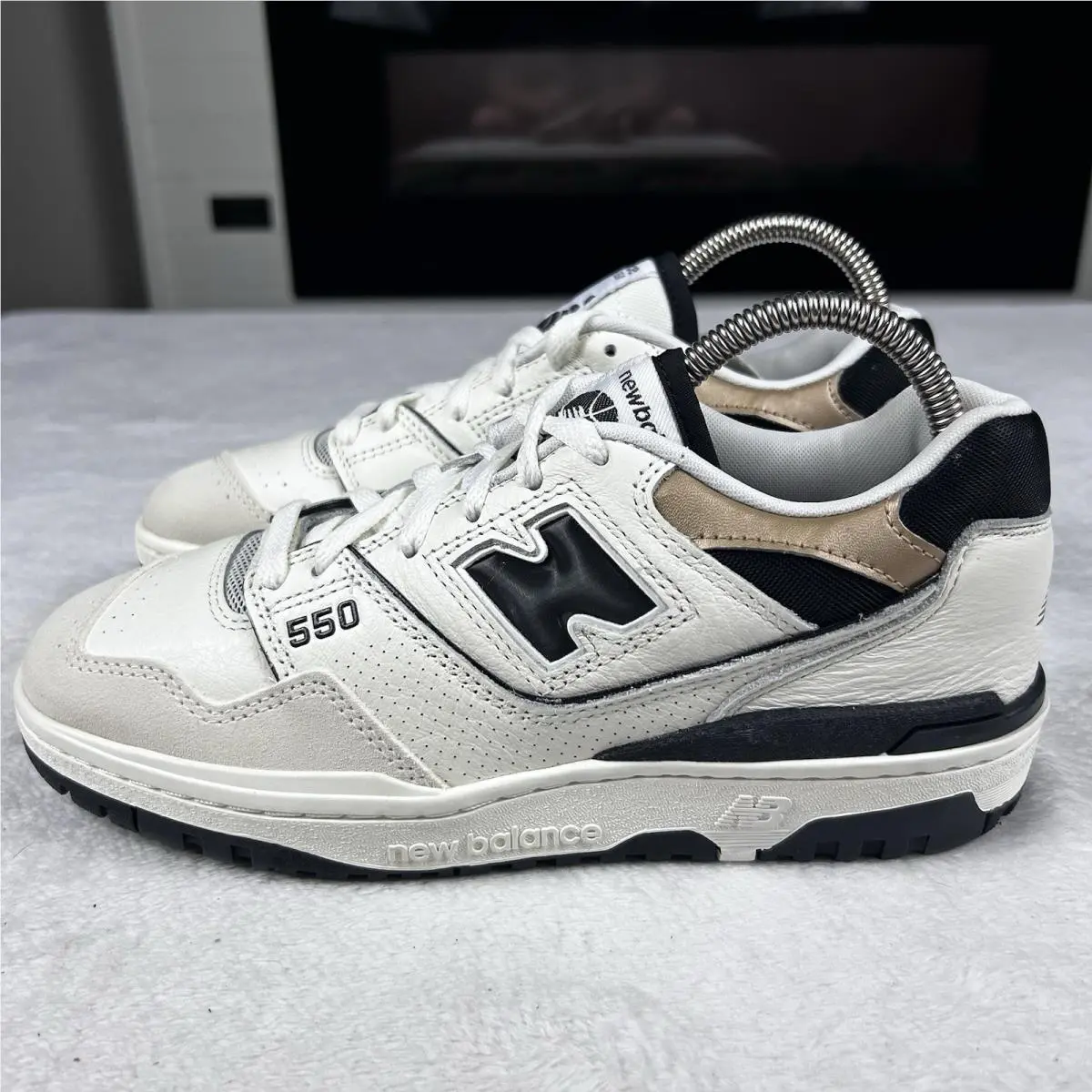 New Balance shoes - New Balance 550 - BB550FF1 - White, Manufacturer: White Black (UPC: 0197967559341) 1