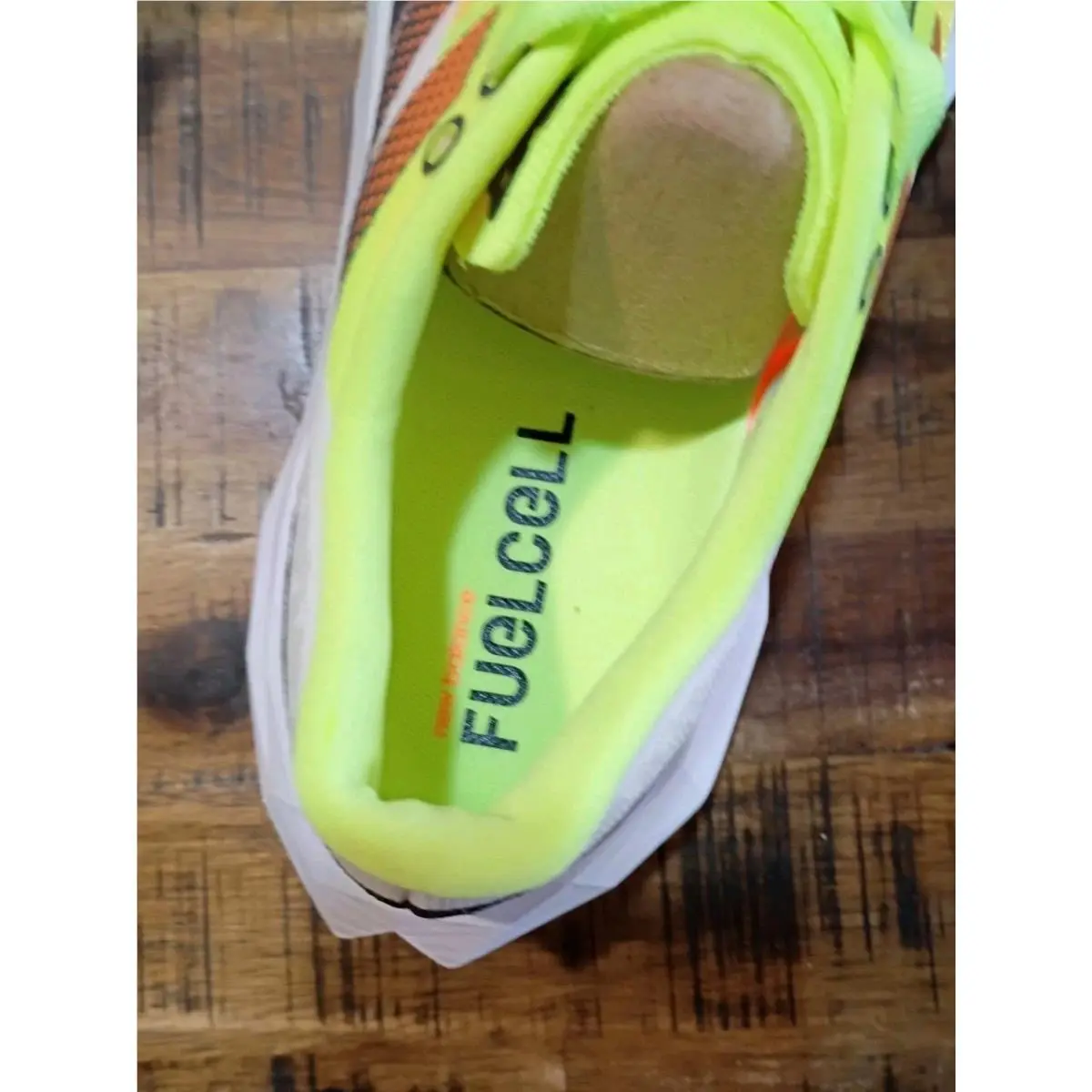 New Balance shoes - New Balance FuelCell Rebel - FuelCell Rebel - wfcxla4 - white - bleached lime 4