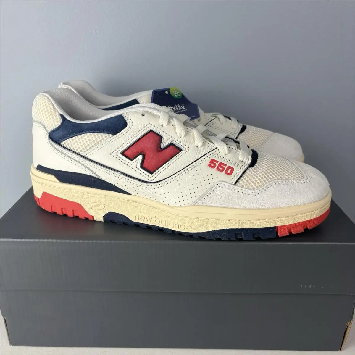 New Balance 550 Shoes Red White Outdoor WBB550EMR Sneakers Men’s Sz 10.5