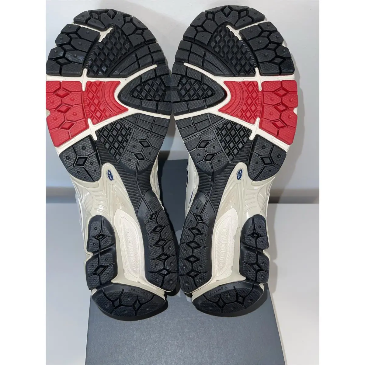 New Balance shoes - New Balance 2002R - M2002RVE - Red/ White/ Blue, Manufacturer: red/ white/ blue 9