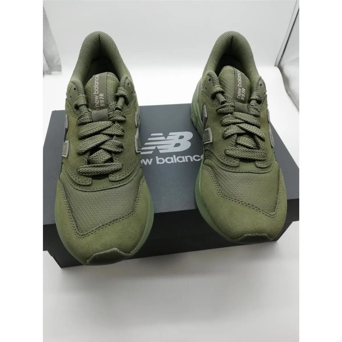 New Balance shoes (UPC: 197966377557) 1