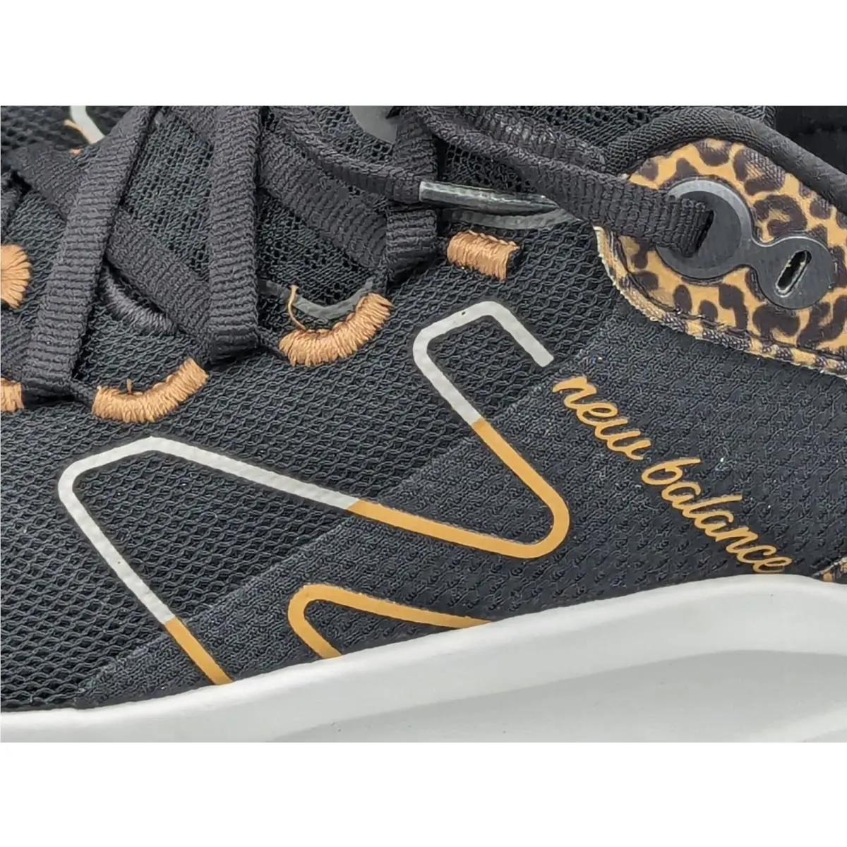 New Balance shoes - New Balance Fresh Foam Roav - Black 0