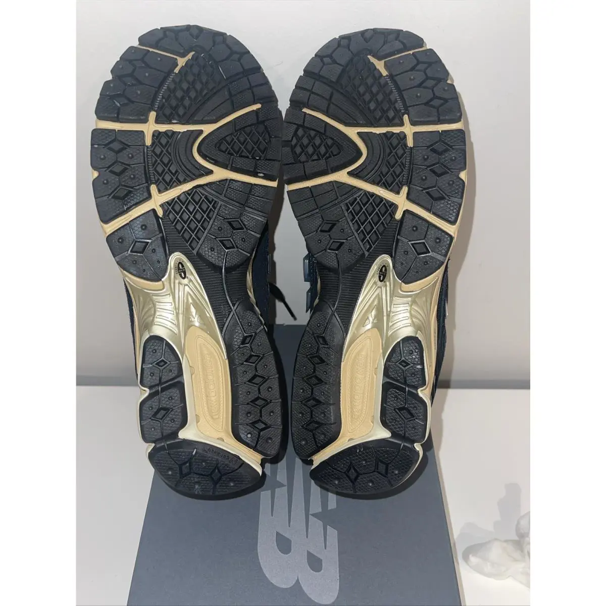 New Balance shoes - New Balance 1906R - M1906RK - Black 12
