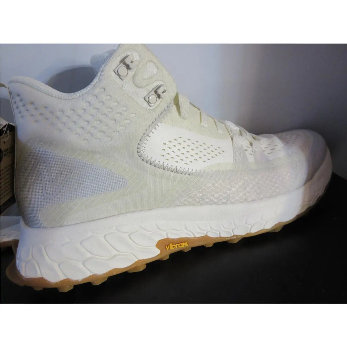 New Balance shoes - New Balance Fresh Foam Hierro - Beige 13