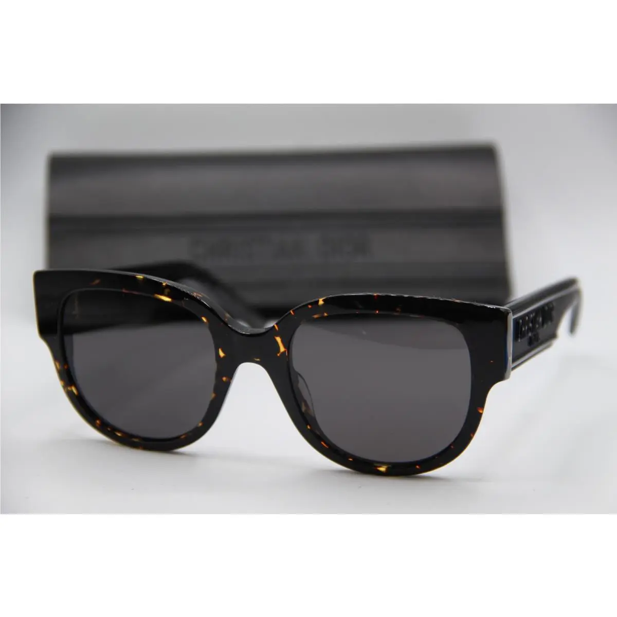 Christian Dior Wildior BU 29A0 Black Sunglasses W/case 54-21