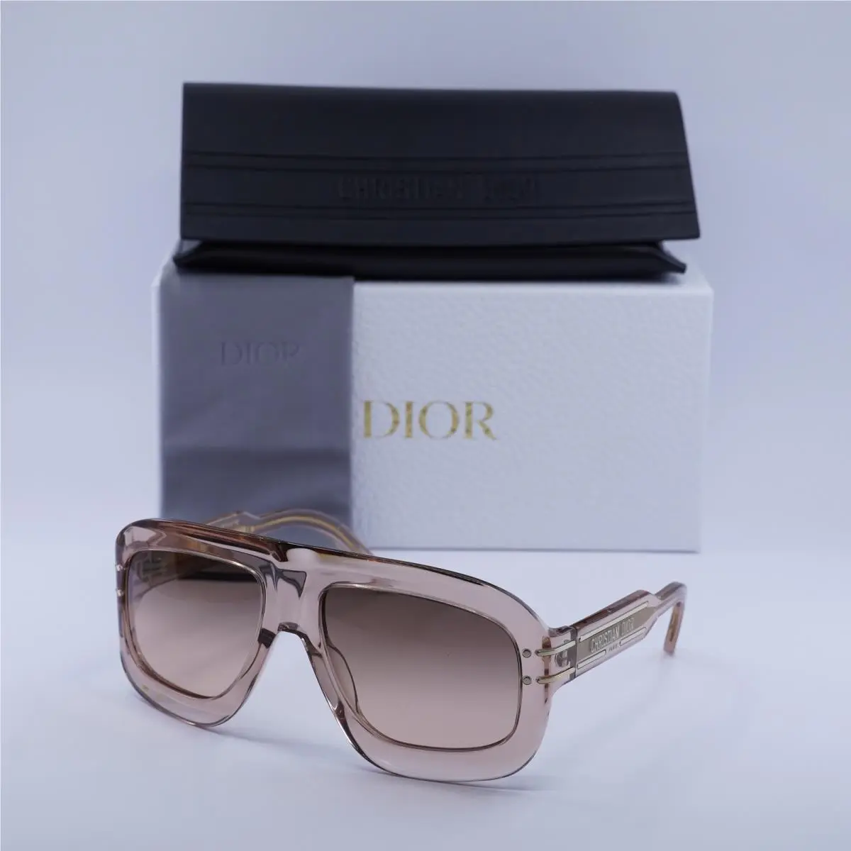 Dior Diorsignature M1U 40F1 Shiny Transparent Pink/roviex Gradient 58-17-125 - Frame: Shiny Transparent Pink, Lens: Roviex Gradient, code: 40F1