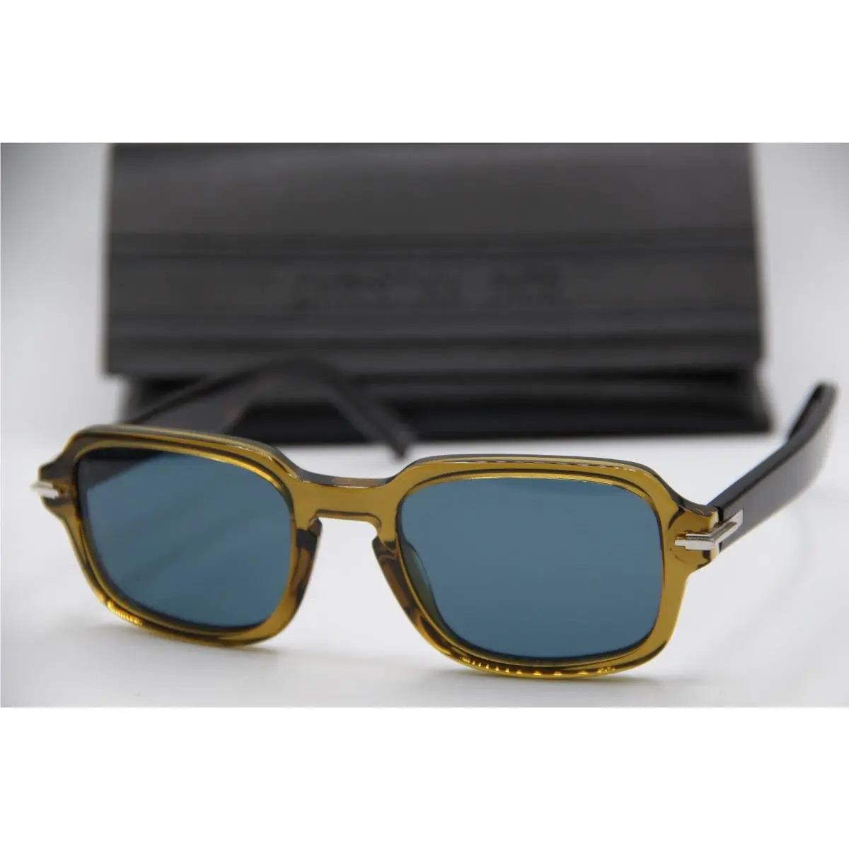 Christian  blacksuit S5I 58B0 Sunglasses W/case 52-21 by Dior