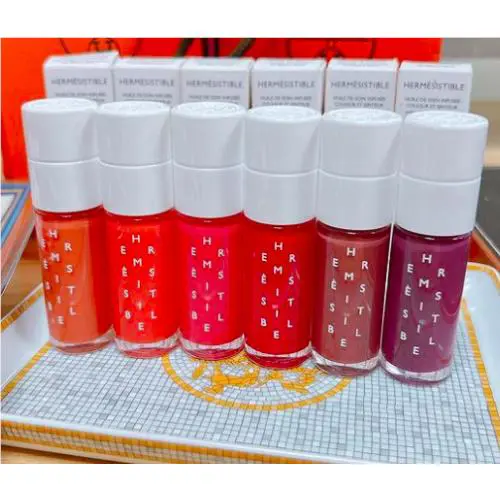 Hermes Hermèsistible Infused Care Lip Oil Pick 1