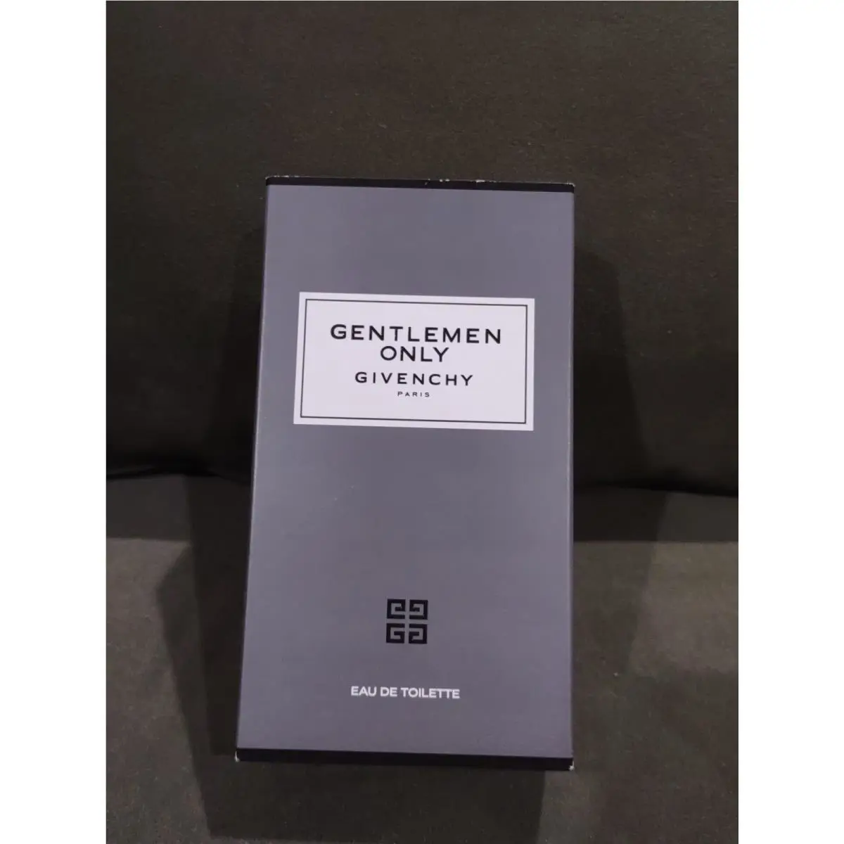 Givenchy Gentleman Only Eau de Parfum 3.3 Oz