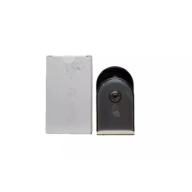 Hermes Voyage D`hermes Parfum Natural Spray 100 ML/3.3 Fl.oz. Tester）