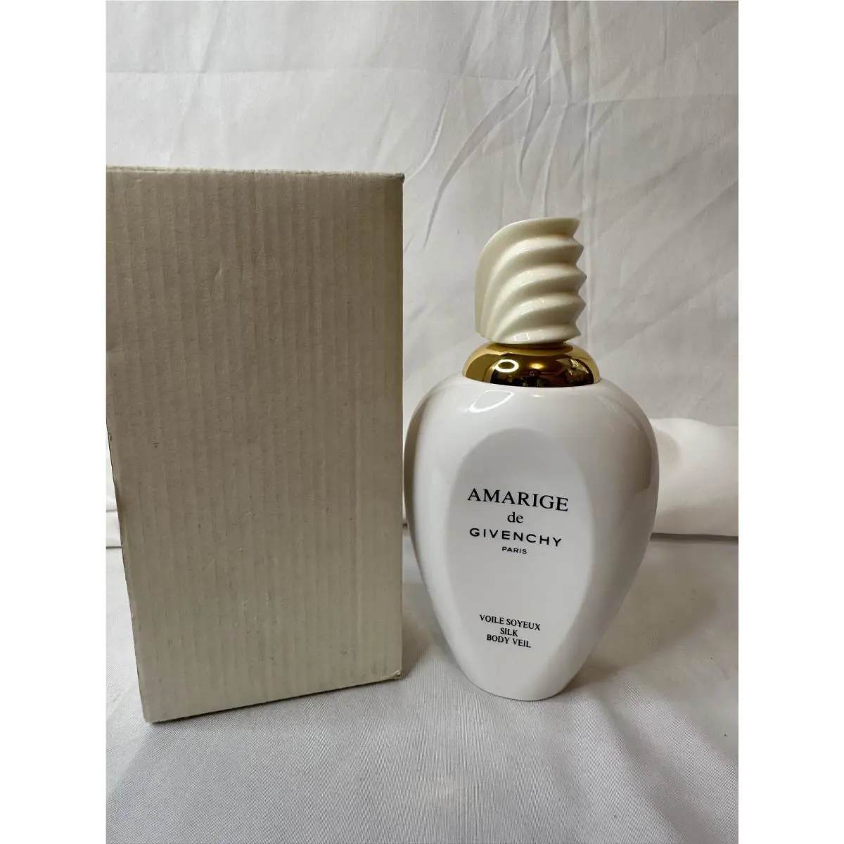 Givenchy - Amarige de Givenchy Silk Body Veil 200ml