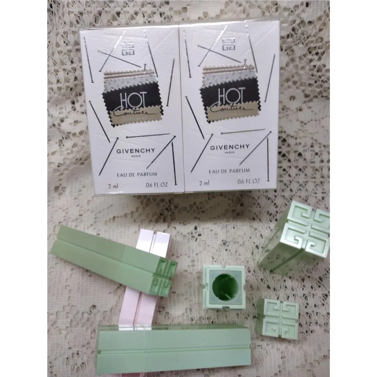 Givenchy Hot Couture Edp Perfume Samples 0.05oz - Lot of 10 Boxes